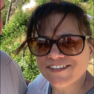 Meet your Posher, Tina